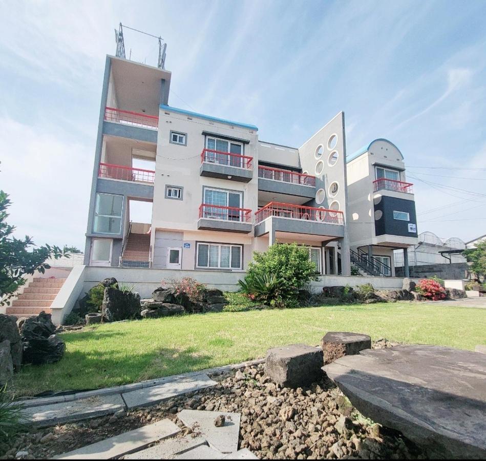 Jeju Soroan Pension Seogwipo Extérieur photo